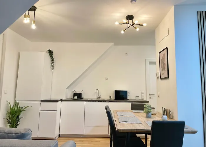 Modern Rooftop With Free Parking